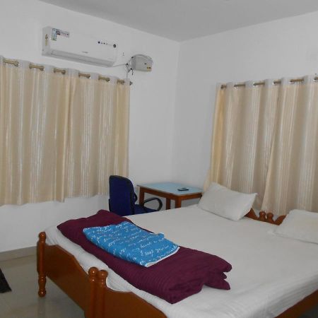 Wekare Guest House Bhubaneswar Eksteriør billede