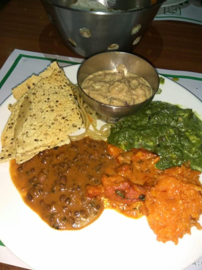 Wekare Guest House Bhubaneswar Eksteriør billede